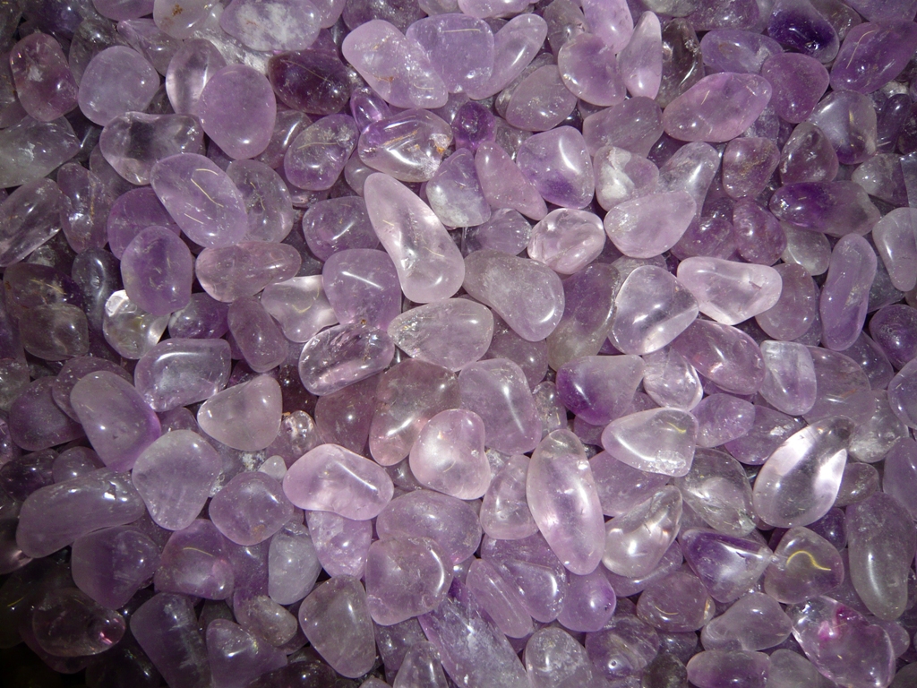 Amethyst 200 gramm Trommelsteine - zum Schließen ins Bild klicken